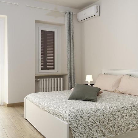 Casa Enry Apartment Biella Bagian luar foto