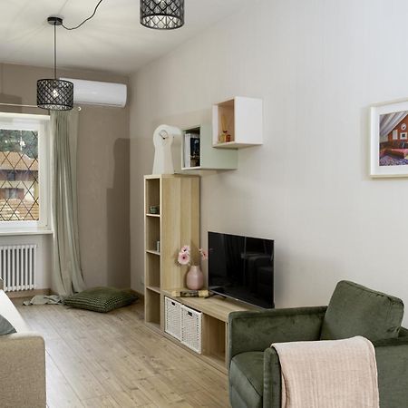 Casa Enry Apartment Biella Bagian luar foto