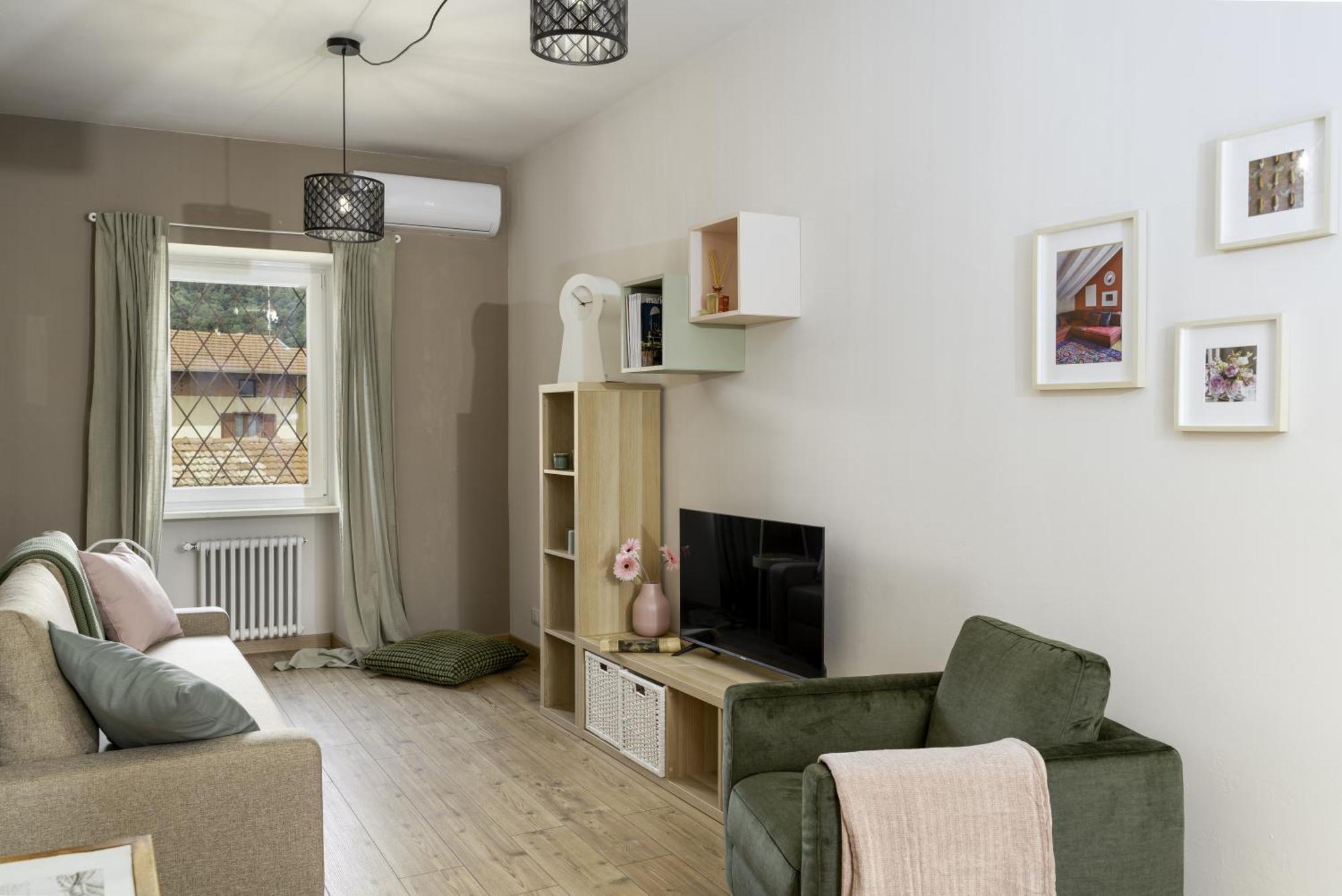 Casa Enry Apartment Biella Bagian luar foto